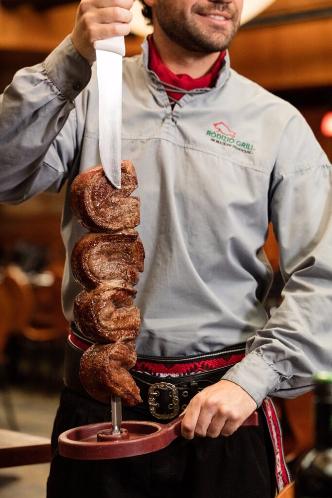 Rodízio de carne servido na Rodizio Grill Voorhees